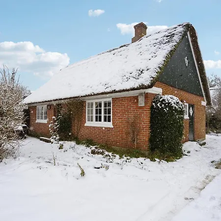 Feriehus Cozy In With Kitchen